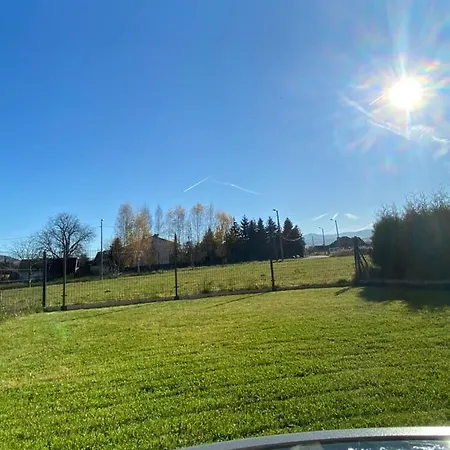 Apartament Novosadecki Z Garazem I Ogrodem Lägenhet *