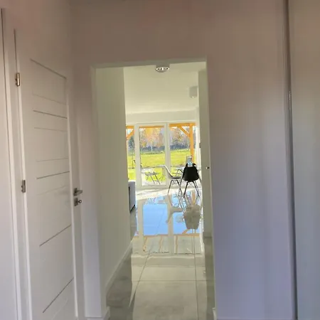 Lägenhet Apartament Novosadecki Z Garazem I Ogrodem *